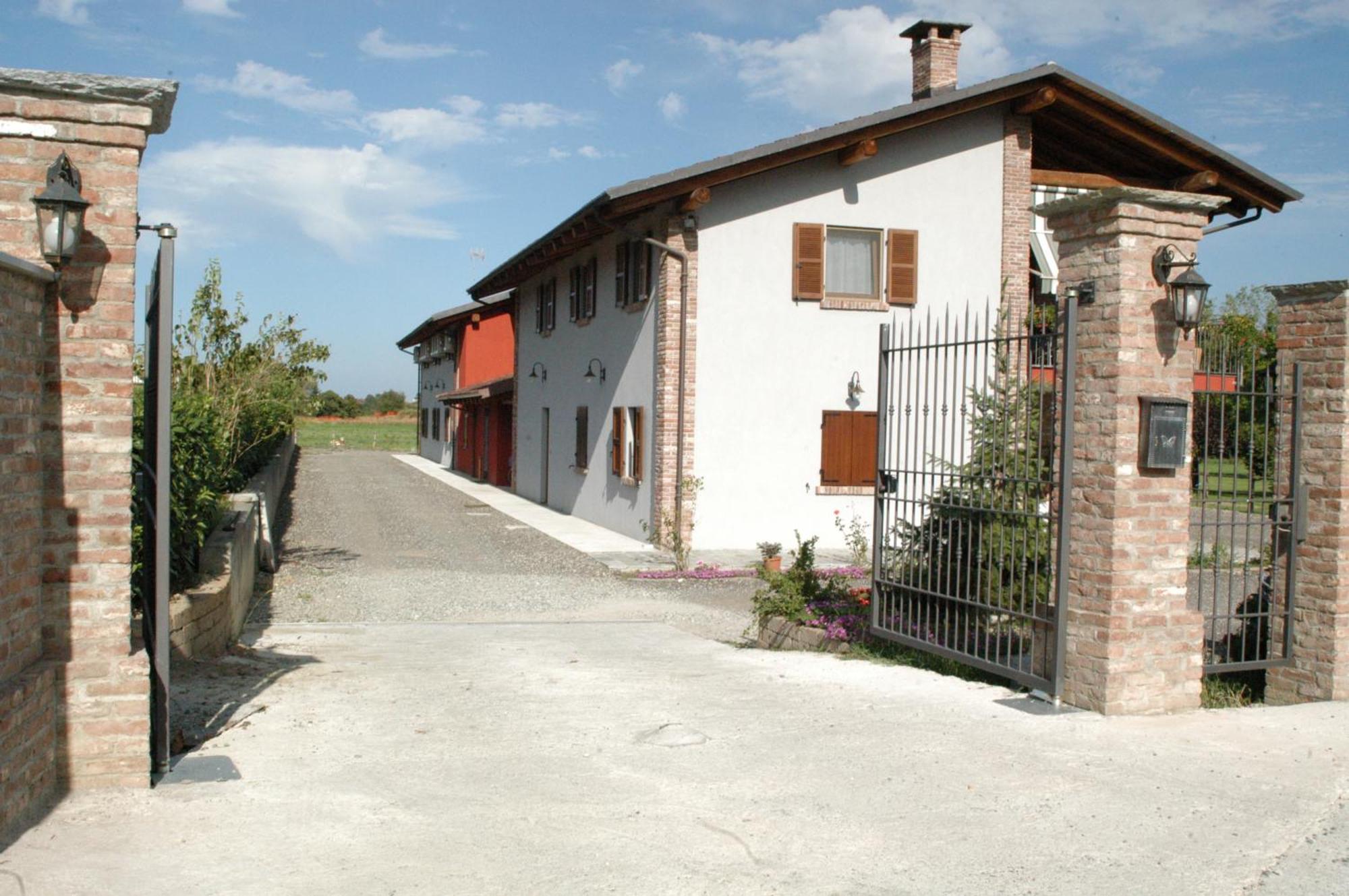 Agriturismo La Sforzata Collegno Exteriér fotografie